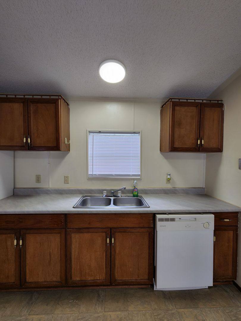 Apartment for rent at 1022 Linda Lane, Nacogdoches, TX 75964