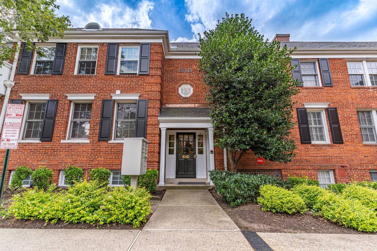 Condo for rent at 610 Bashford Lane #1313, Alexandria, VA 22314