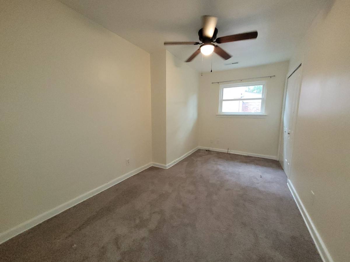 House for rent at 1012 Oaklawn Ave, Norfolk, VA 23504