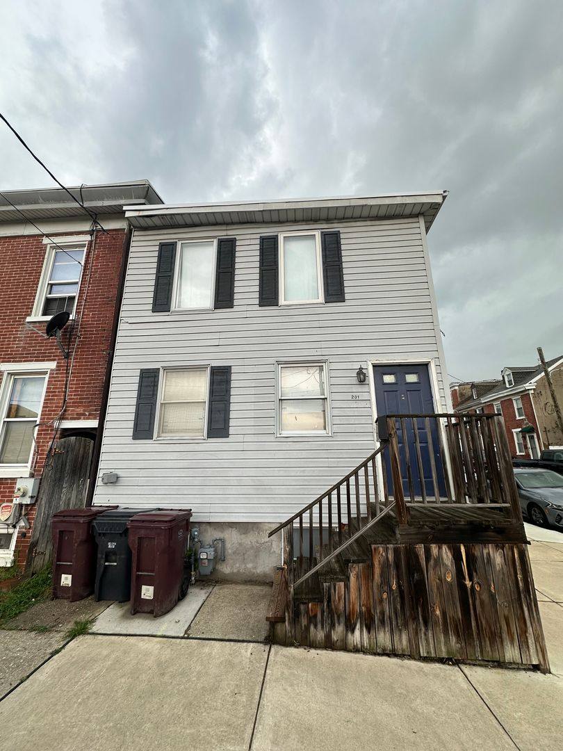 House for rent at 201 S Jackson St, Wilmington, DE 19805