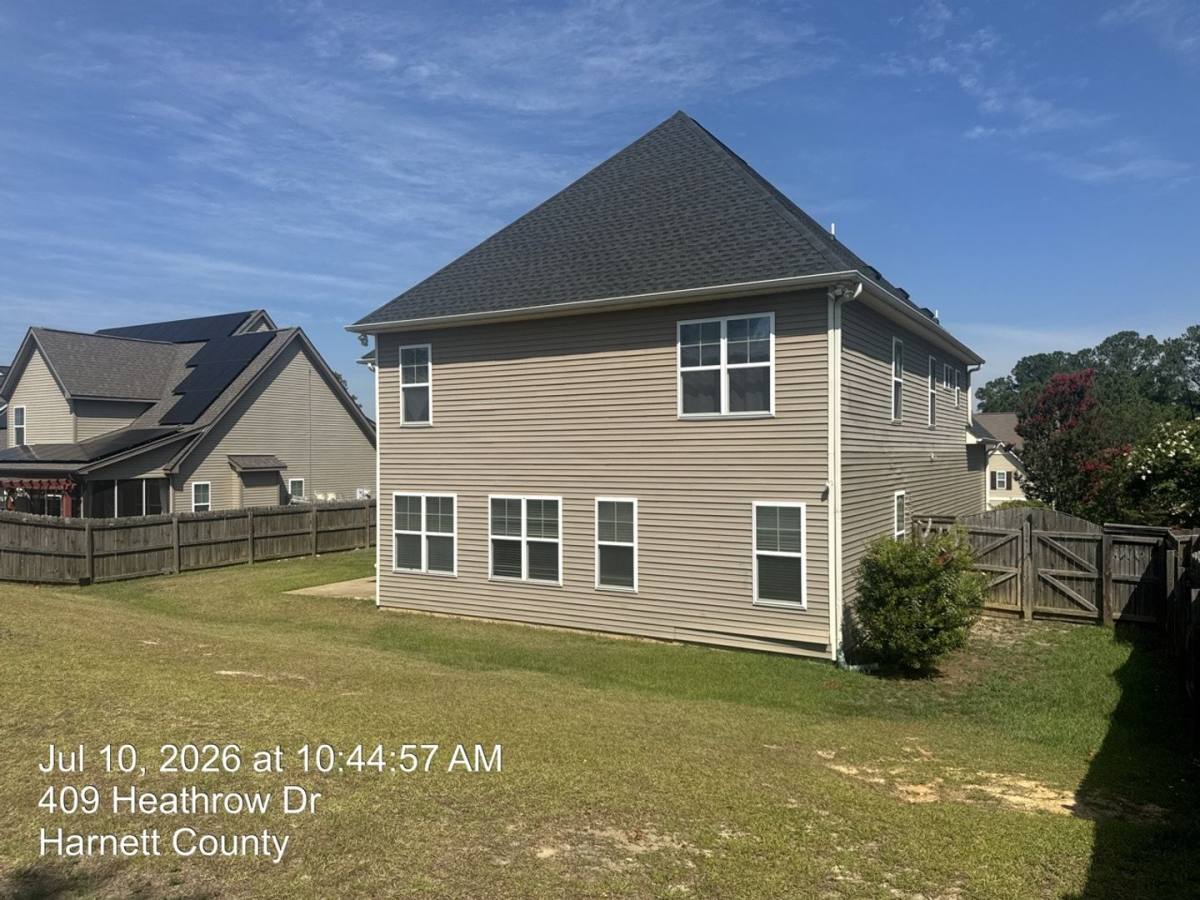 House for rent at 395 Heathrow Dr, Spring Lake, NC 28390