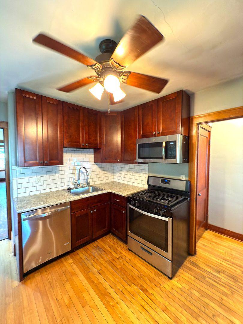 House for rent at 2614 Dupont Ave N, Minneapolis, MN 55411