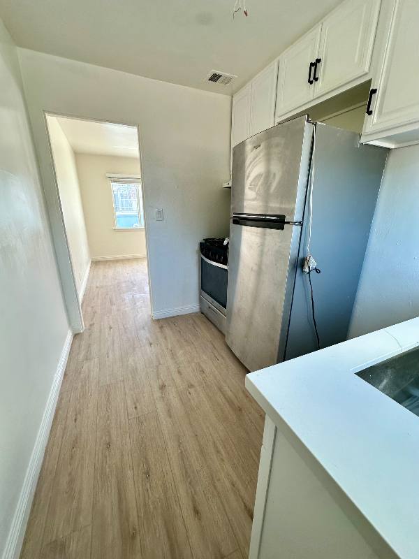 Apartment for rent at 818 Cedar St #8, Santa Monica, CA 90405