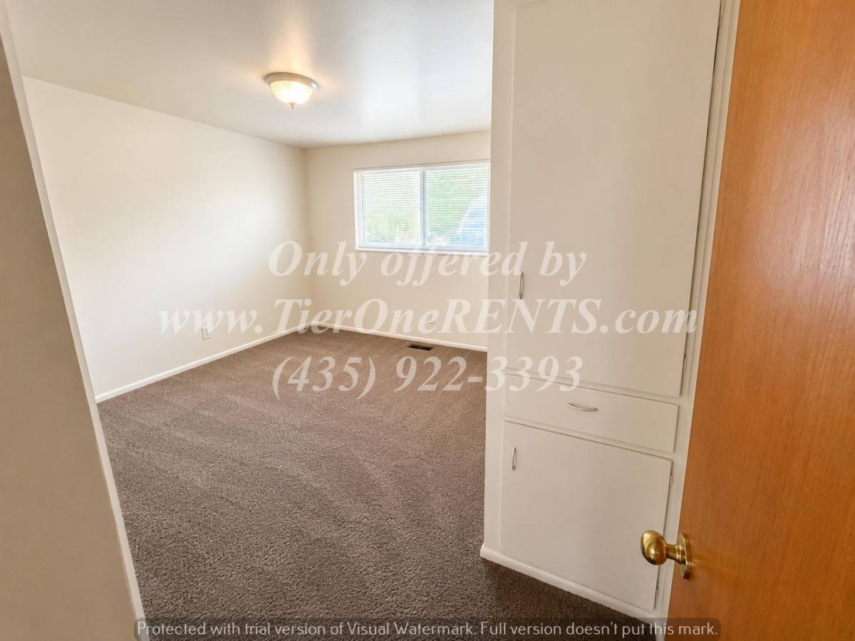 Townhouse for rent at 2936 S Adams St, Salt Lake City, UT 84115