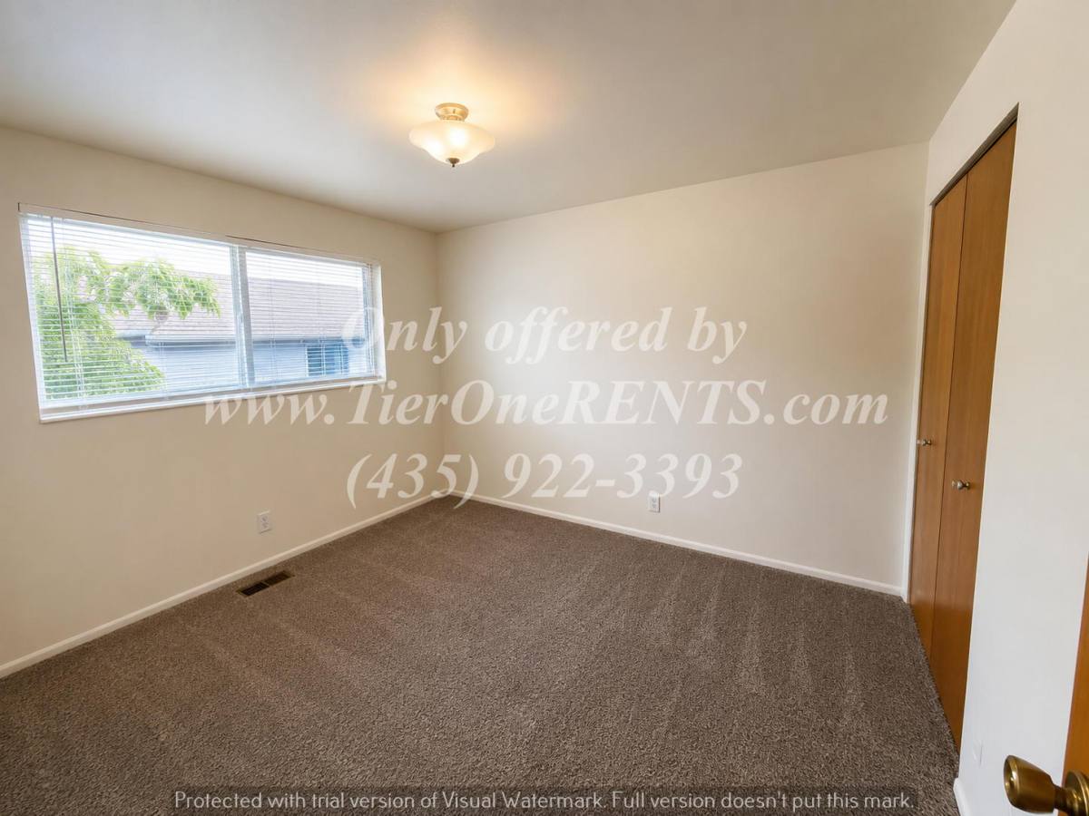 Townhouse for rent at 2936 S Adams St, Salt Lake City, UT 84115