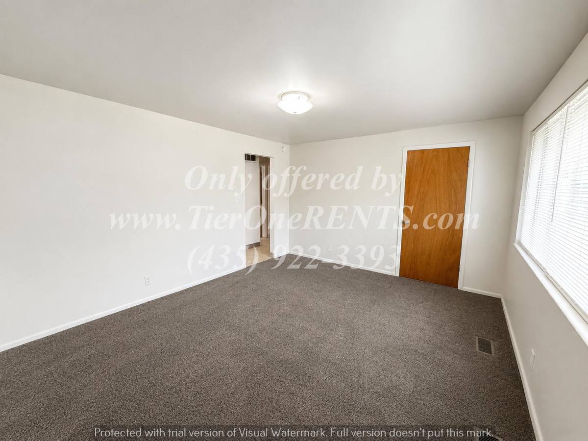 Townhouse for rent at 2936 S Adams St, Salt Lake City, UT 84115