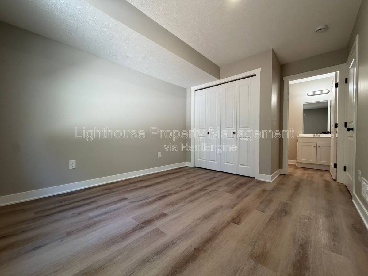 Apartment for rent at 310 Allen Ave #1, Muskegon, MI 49442