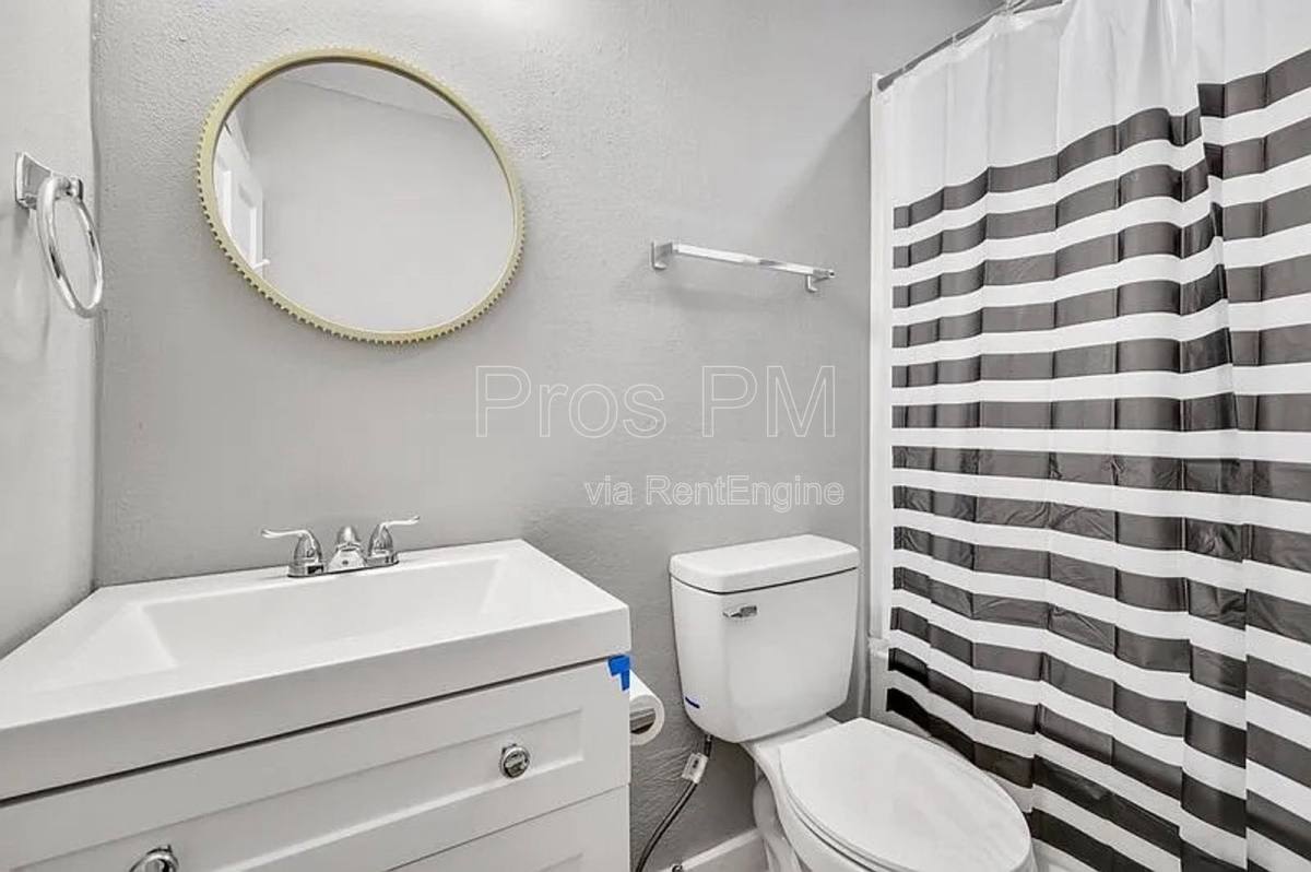 House for rent at 216 E Division St, Pilot Point, TX 76258
