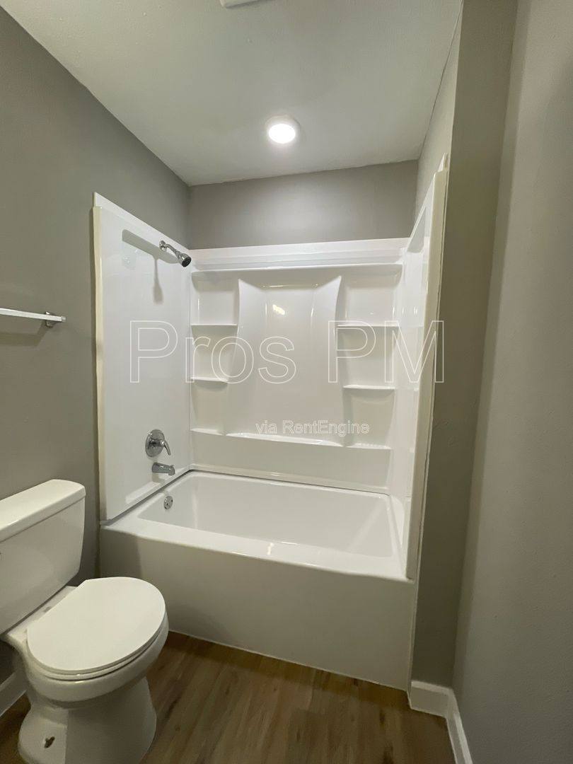 House for rent at 216 E Division St, Pilot Point, TX 76258
