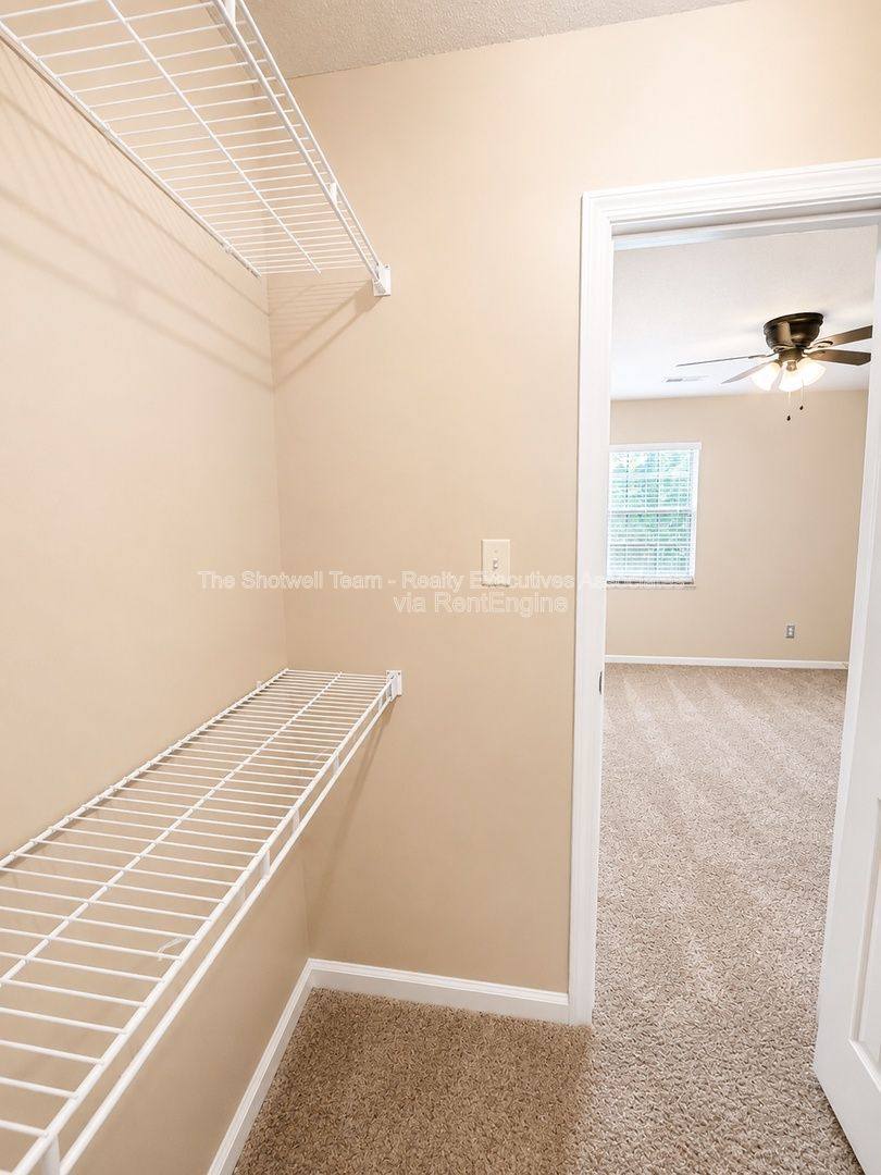 Condo for rent at 437 S Gallaher View Rd #7, Knoxville, TN 37919