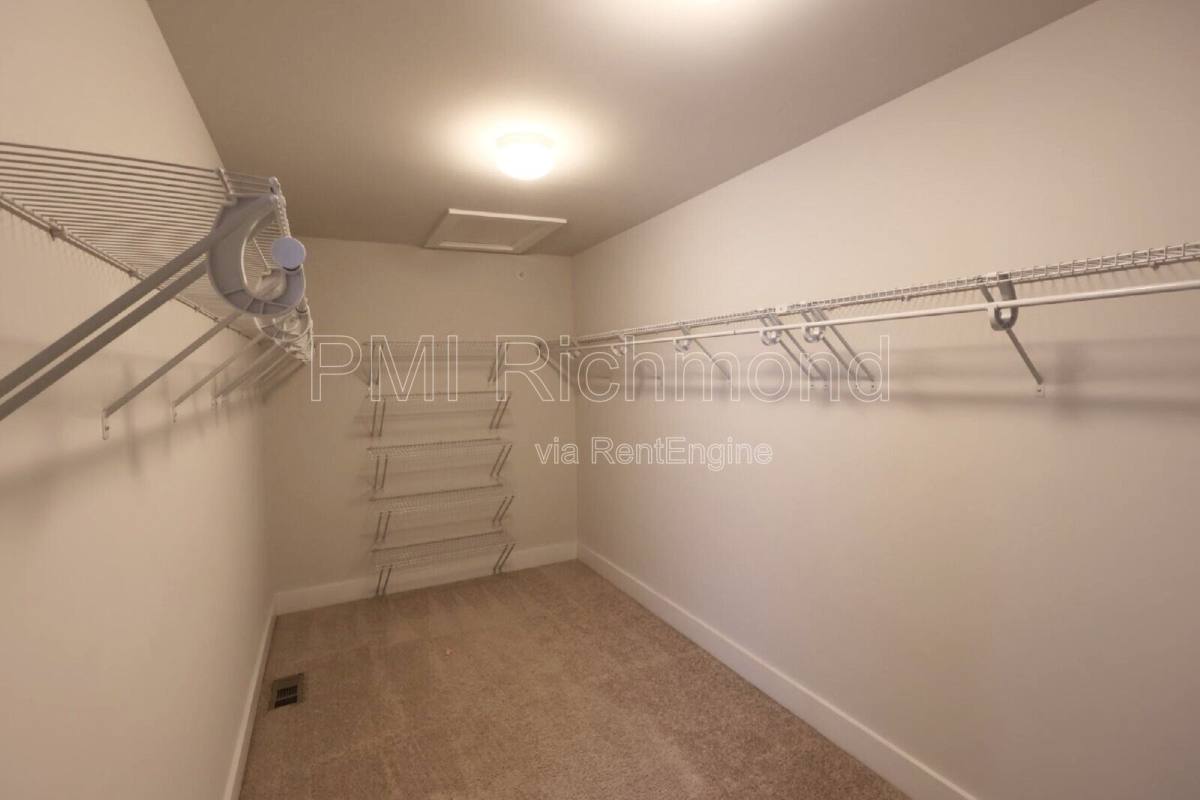 Apartment for rent at 4344 Bon Secours Parkway #B, Henrico, VA 23233
