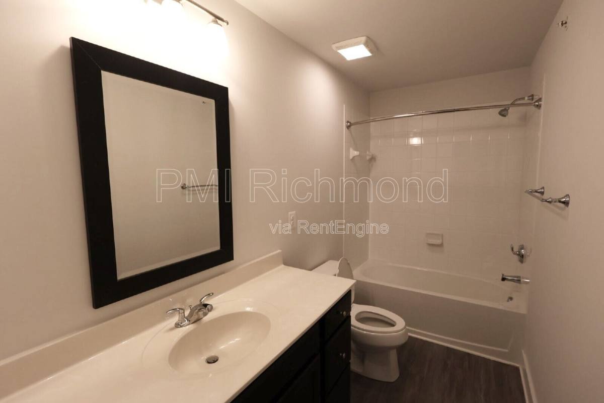 Apartment for rent at 4344 Bon Secours Parkway #B, Henrico, VA 23233