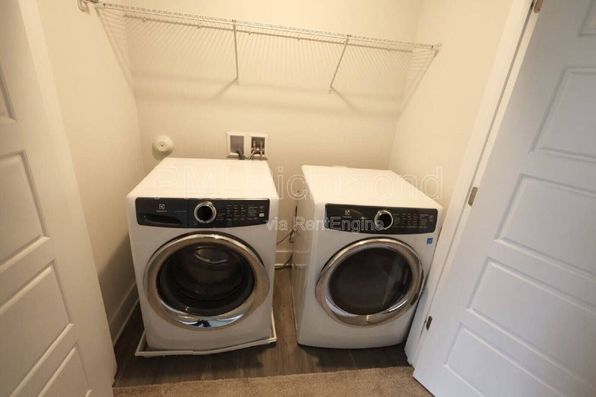 Apartment for rent at 4344 Bon Secours Parkway #B, Henrico, VA 23233