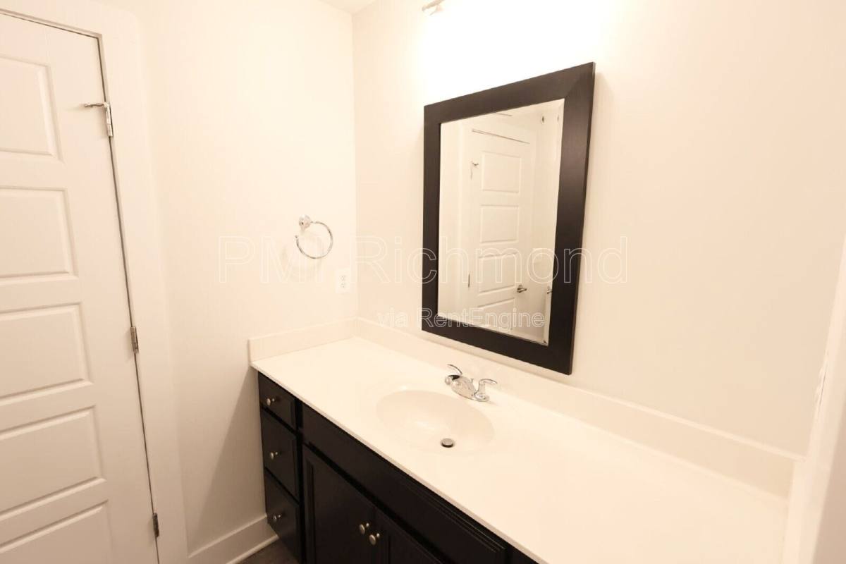 Apartment for rent at 4344 Bon Secours Parkway #B, Henrico, VA 23233