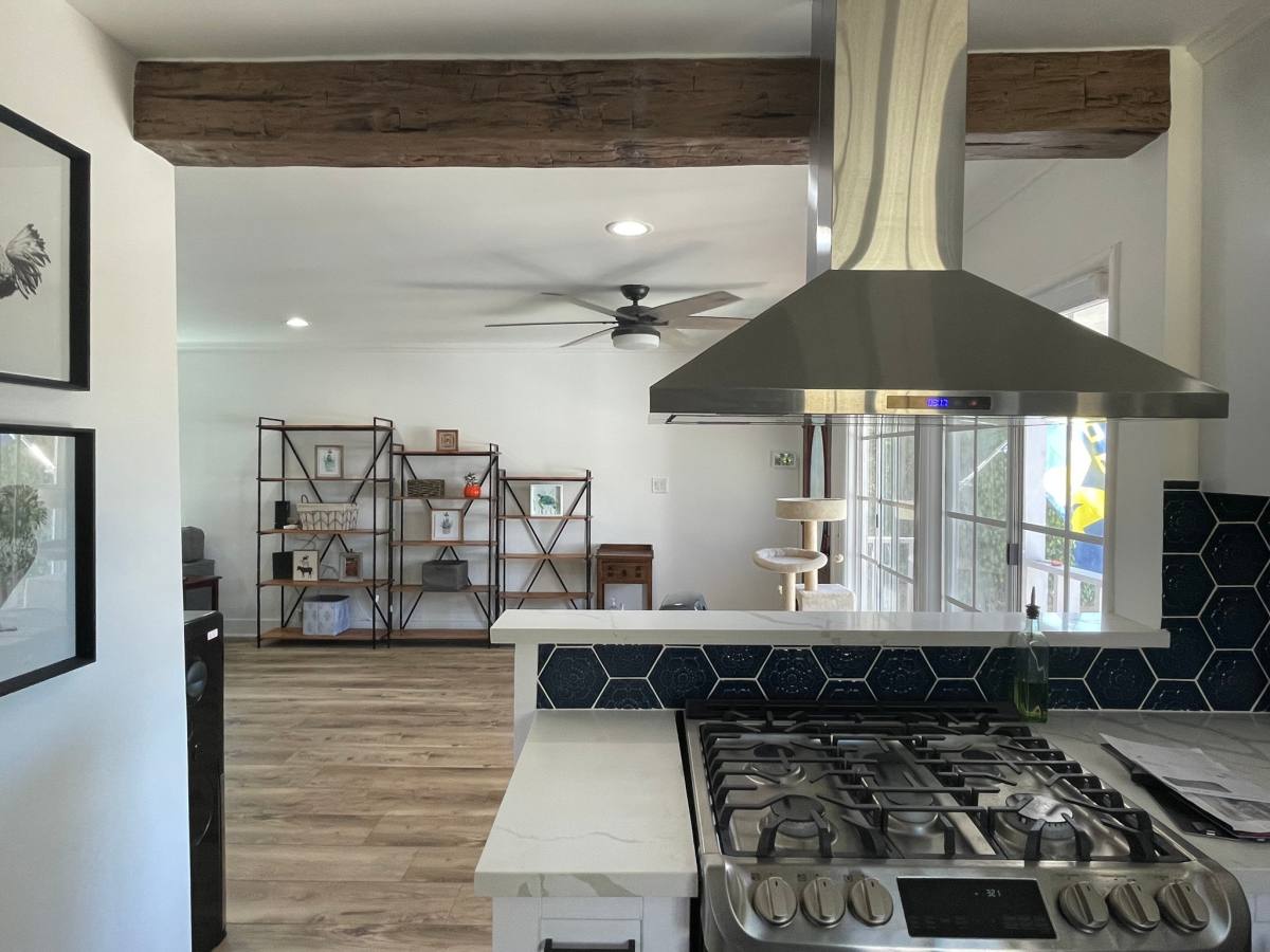 House for rent at 4124 W 159th St, Lawndale, CA 90260