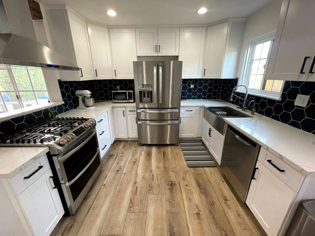 House for rent at 4124 W 159th St, Lawndale, CA 90260