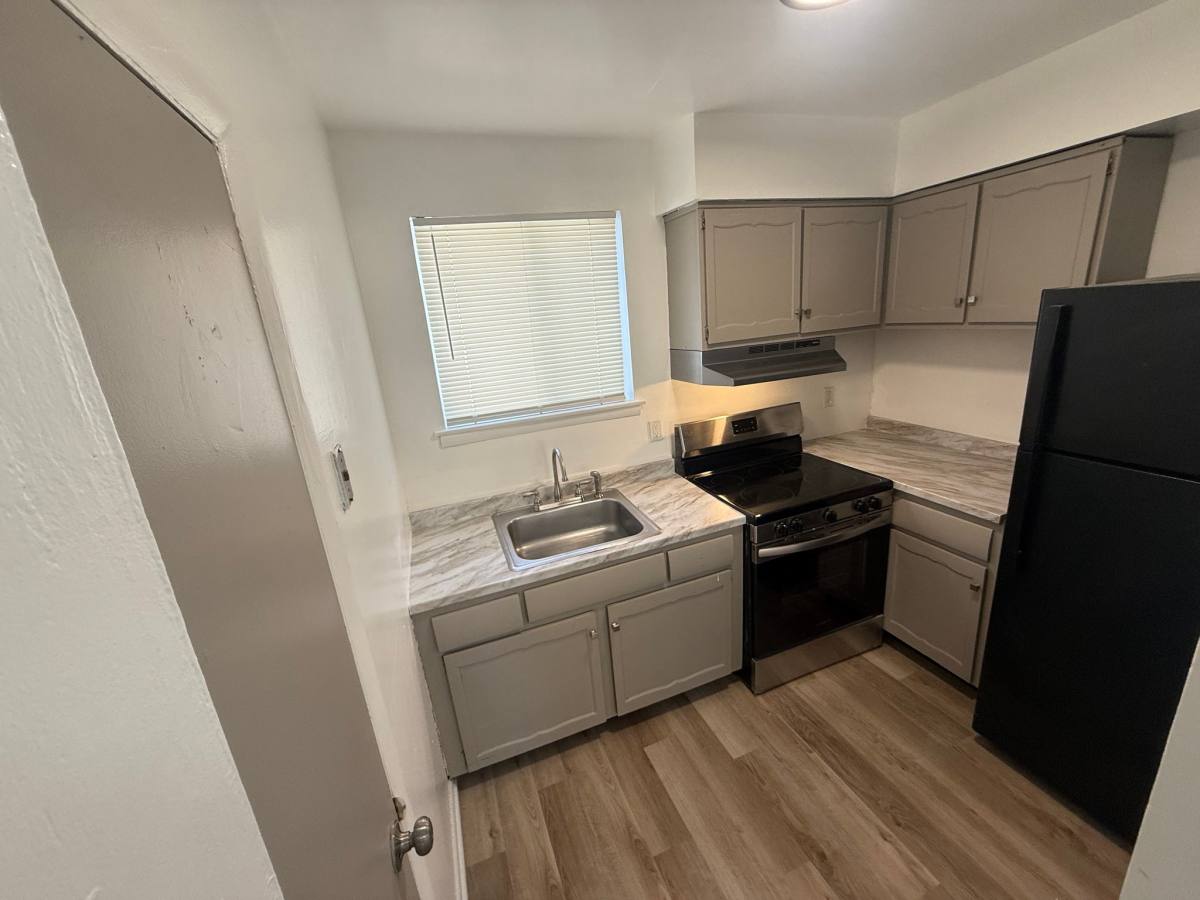 Apartment for rent at 800 Cedar St, Millville, NJ 08332