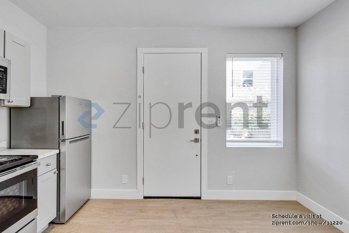 House for rent at 1559 9th Ave #A, San Francisco, CA 94122