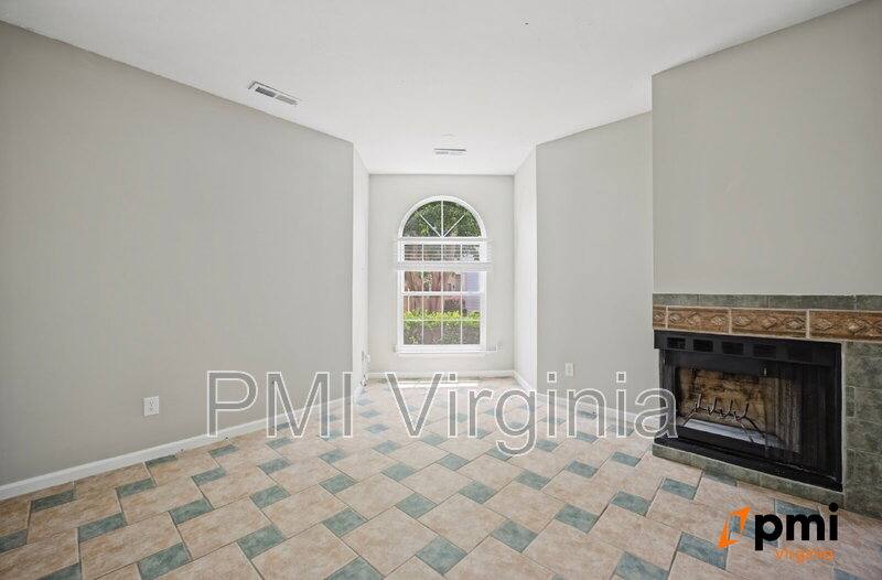 Apartment for rent at 810 Gable Way, Virginia Beach, VA 23455