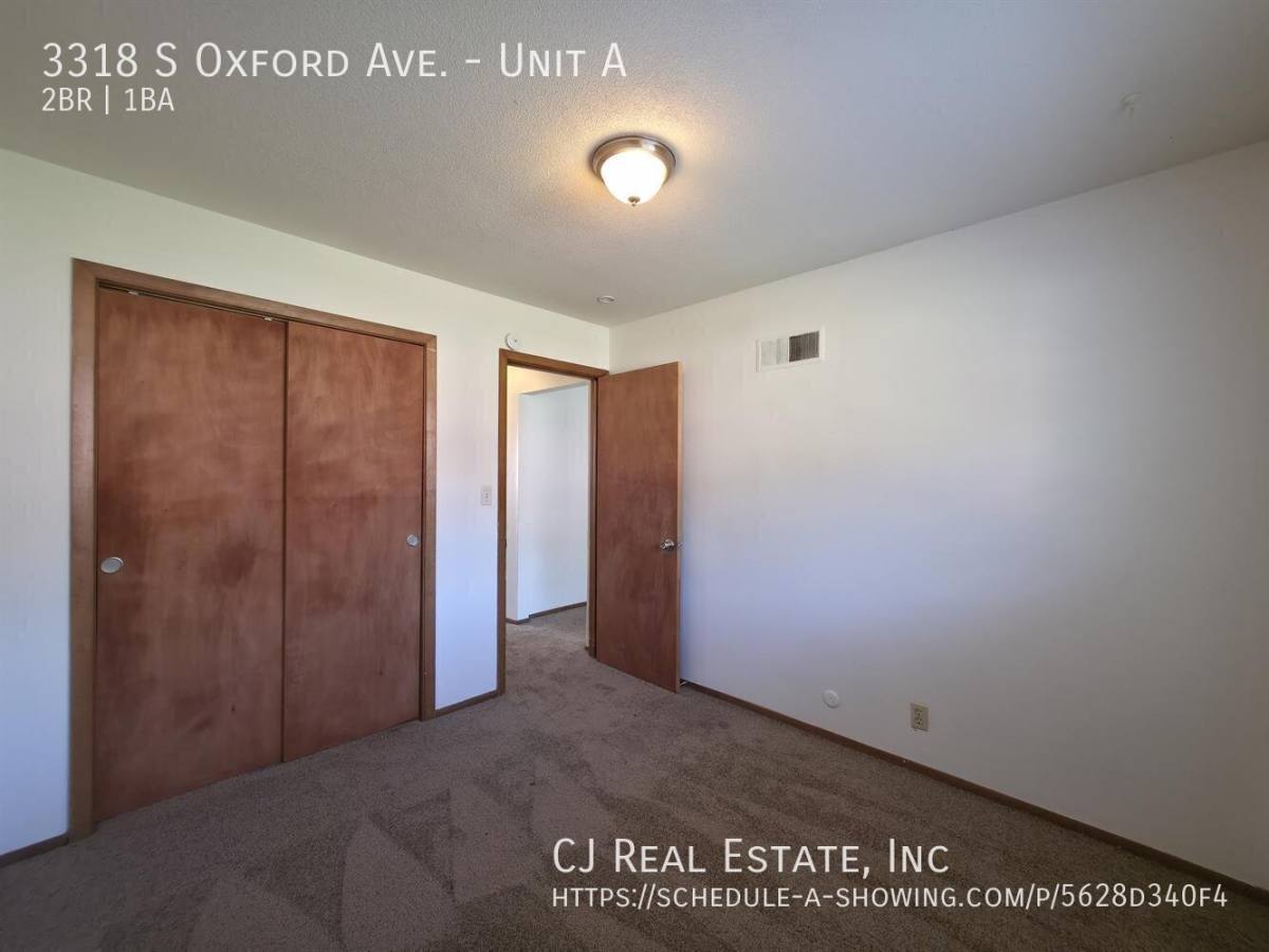 Apartment for rent at 3318 S Oxford Ave #A, Independence, MO 64052