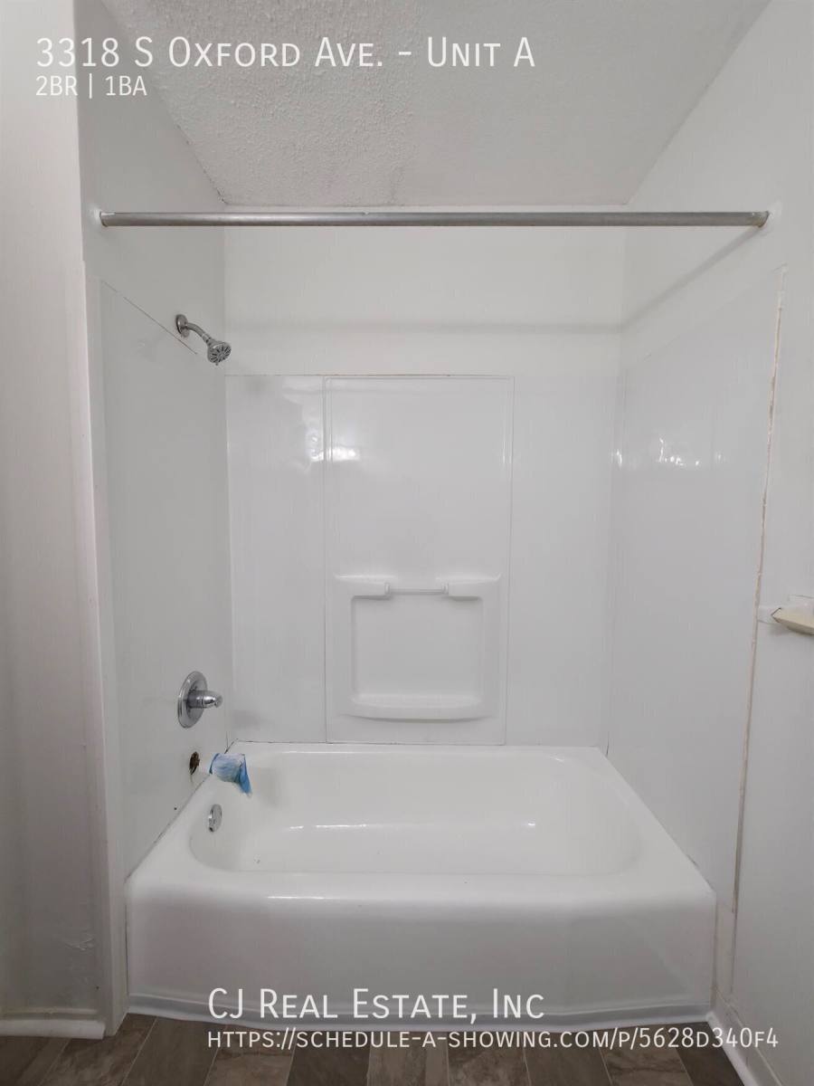 Apartment for rent at 3318 S Oxford Ave #A, Independence, MO 64052