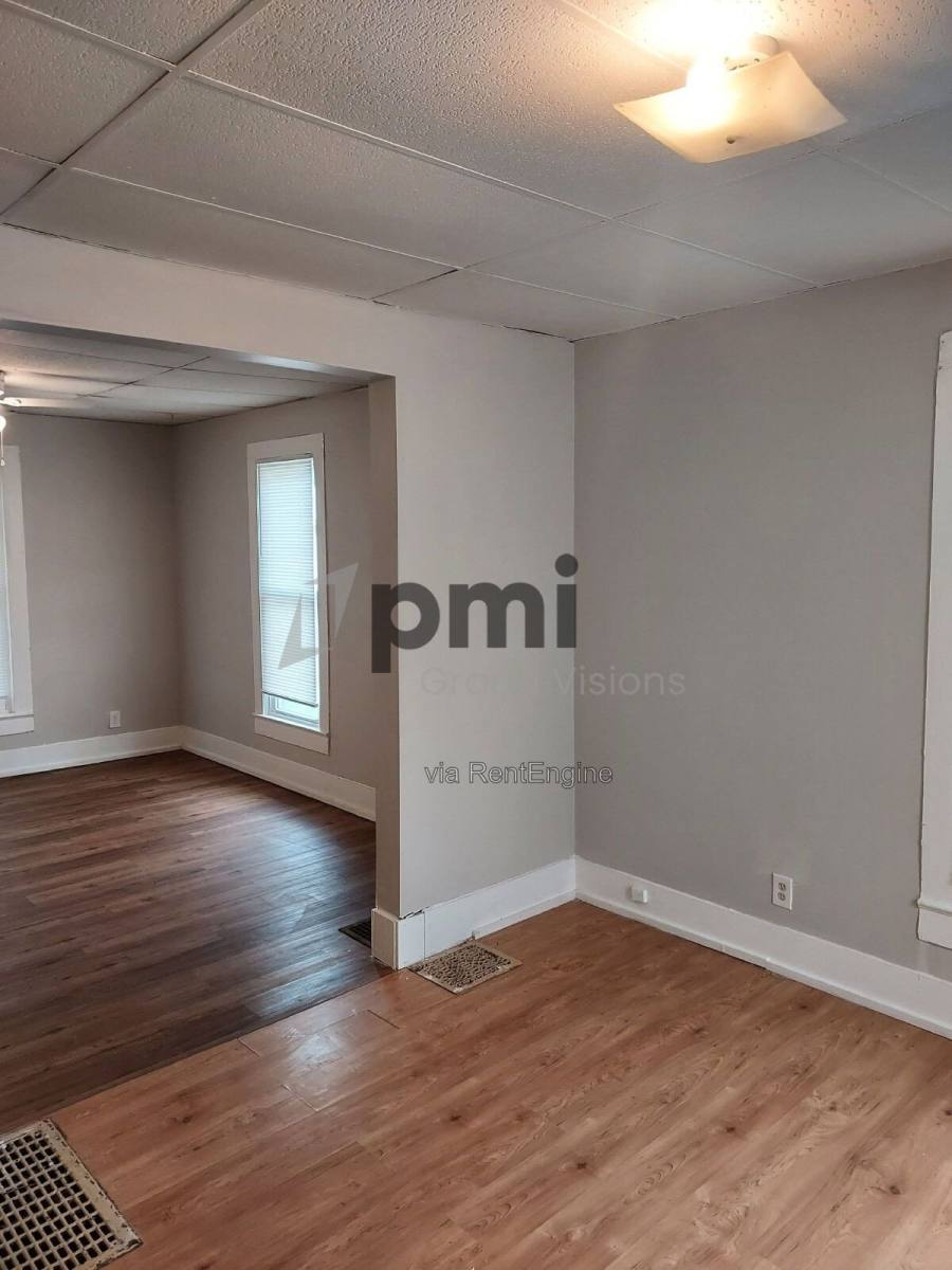 House for rent at 1753 E Clay St, Decatur, IL 62521