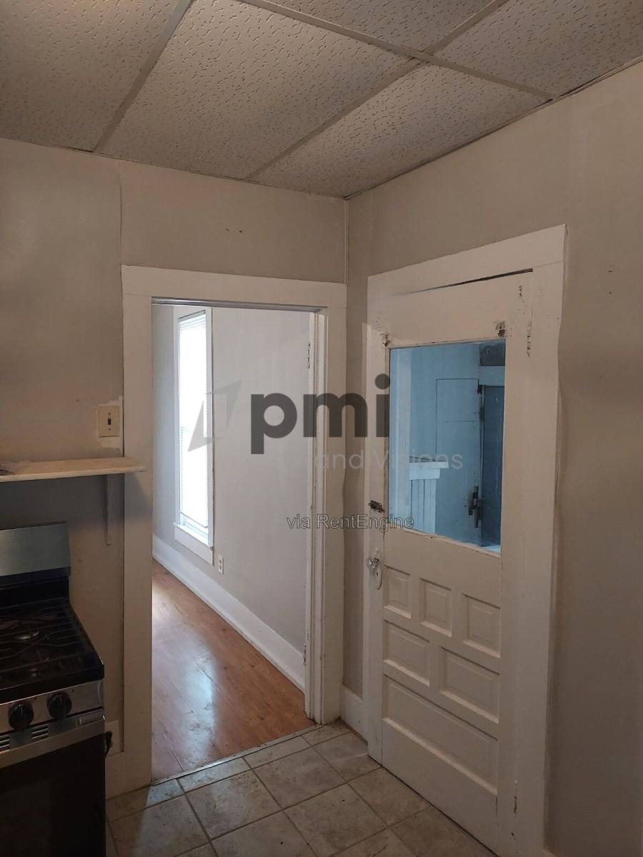 House for rent at 1753 E Clay St, Decatur, IL 62521