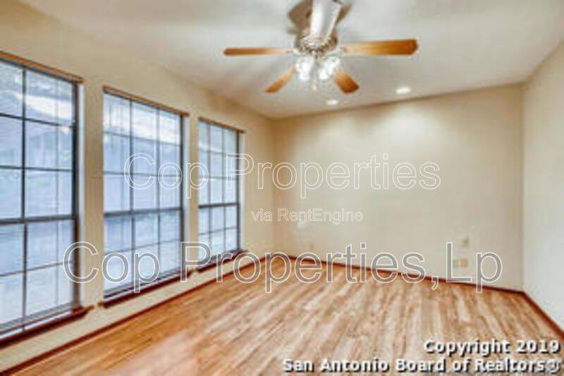 Apartment for rent at 8633 Datapoint Dr #210, San Antonio, TX 78229