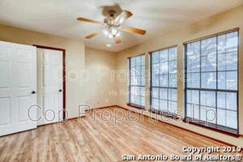 Apartment for rent at 8633 Datapoint Dr #210, San Antonio, TX 78229