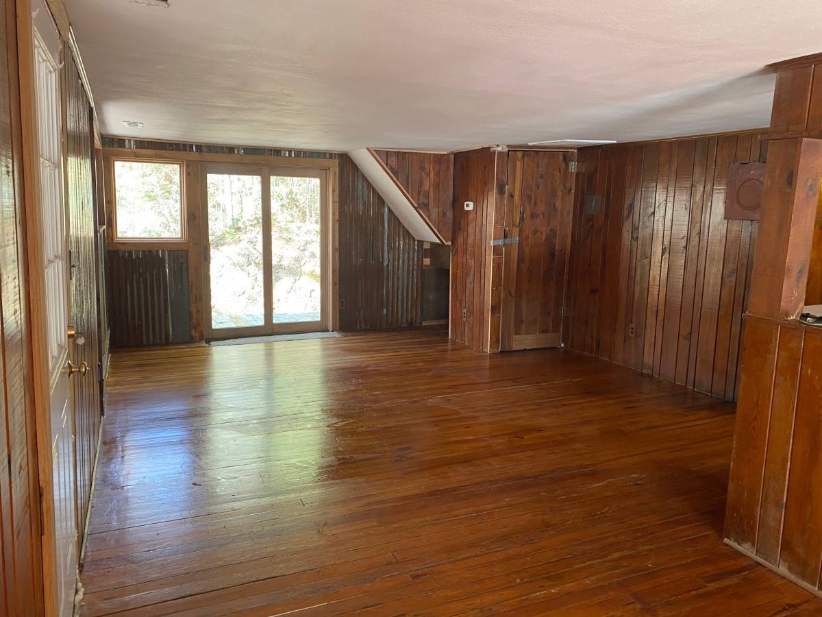 House for rent at 7009 Greenville Highway, Brevard, NC 28712
