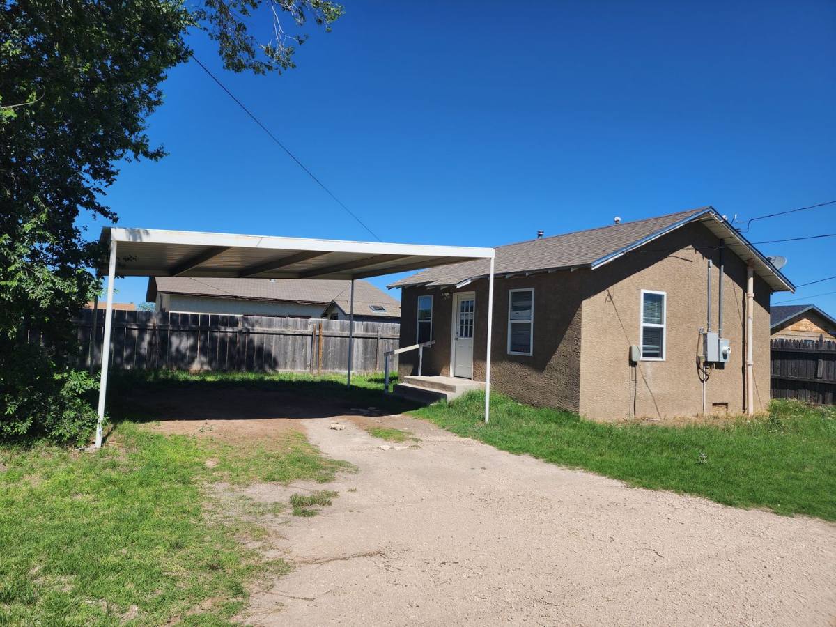 House for rent at 1305 E Brazos St, Portales, NM 88130