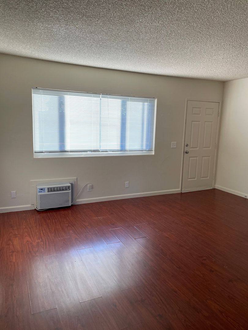 Apartment for rent at 1575 Olive Ave, Redding, CA 96001
