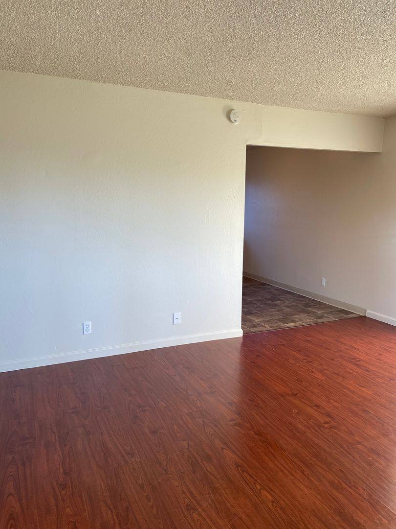 Apartment for rent at 1575 Olive Ave, Redding, CA 96001