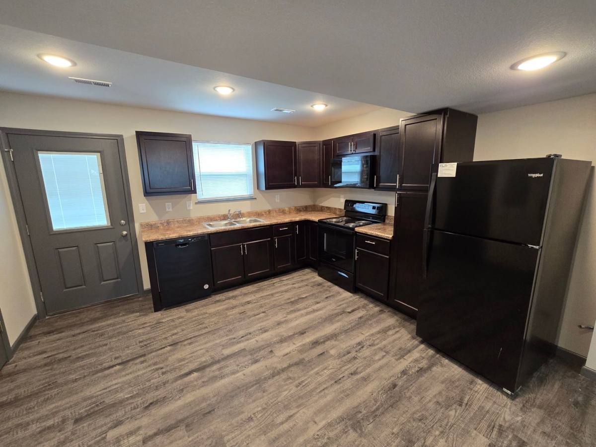 Townhouse for rent at 101 College Village Dr, Union, MO 63084
