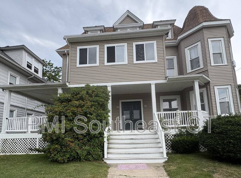 Apartment for rent at 285 Montauk Ave #4, New London, CT 06320