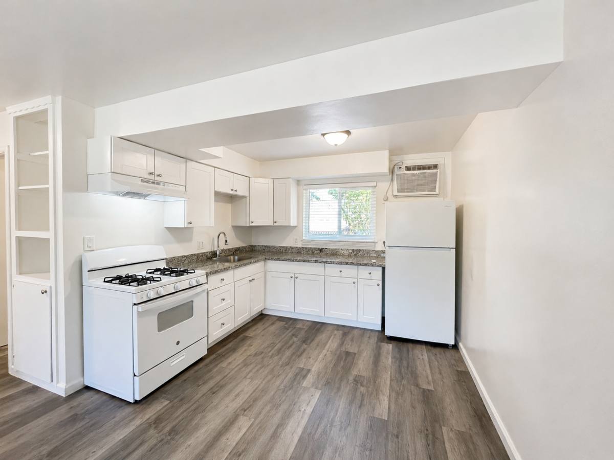 Apartment for rent at Courtside, 3101 Truax Court, Sacramento, CA 95821