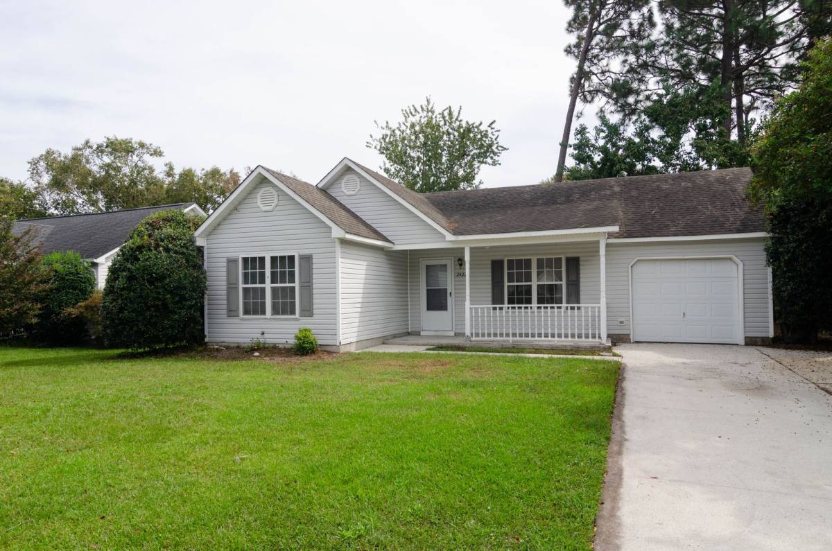 House for rent at 2422 White Rd, Wilmington, NC 28411