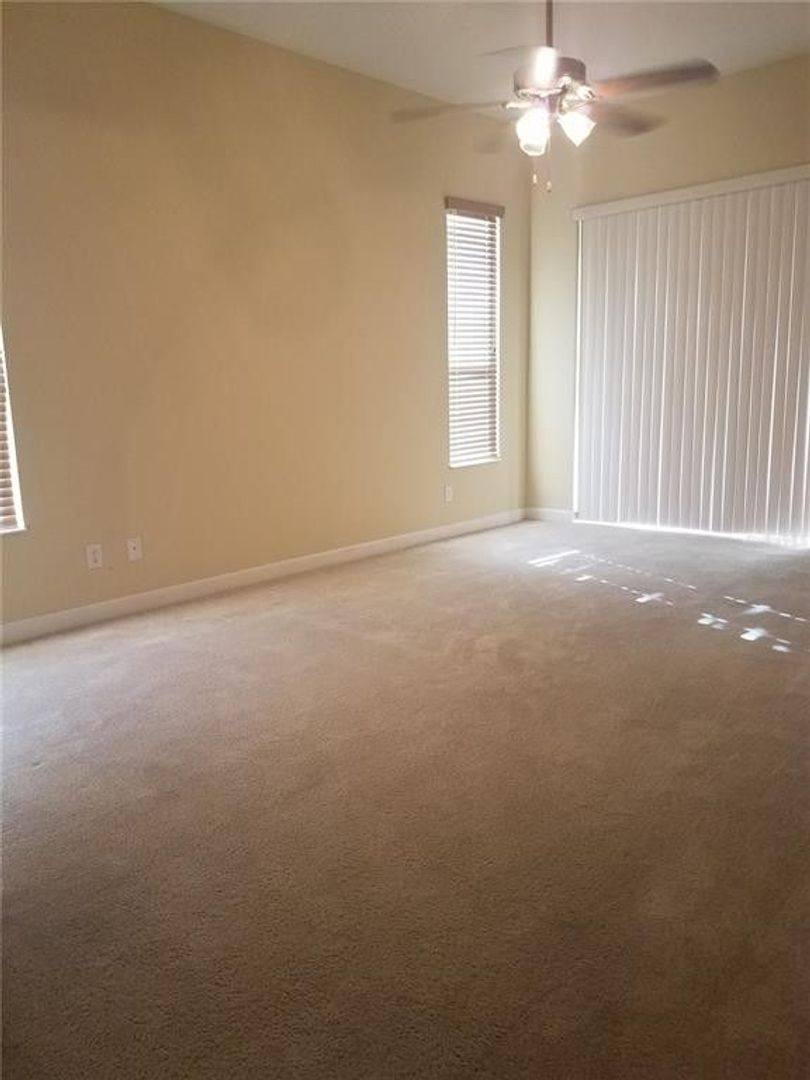 House for rent at 3033 Plymouth Rock Circle, Mount Dora, FL 32757