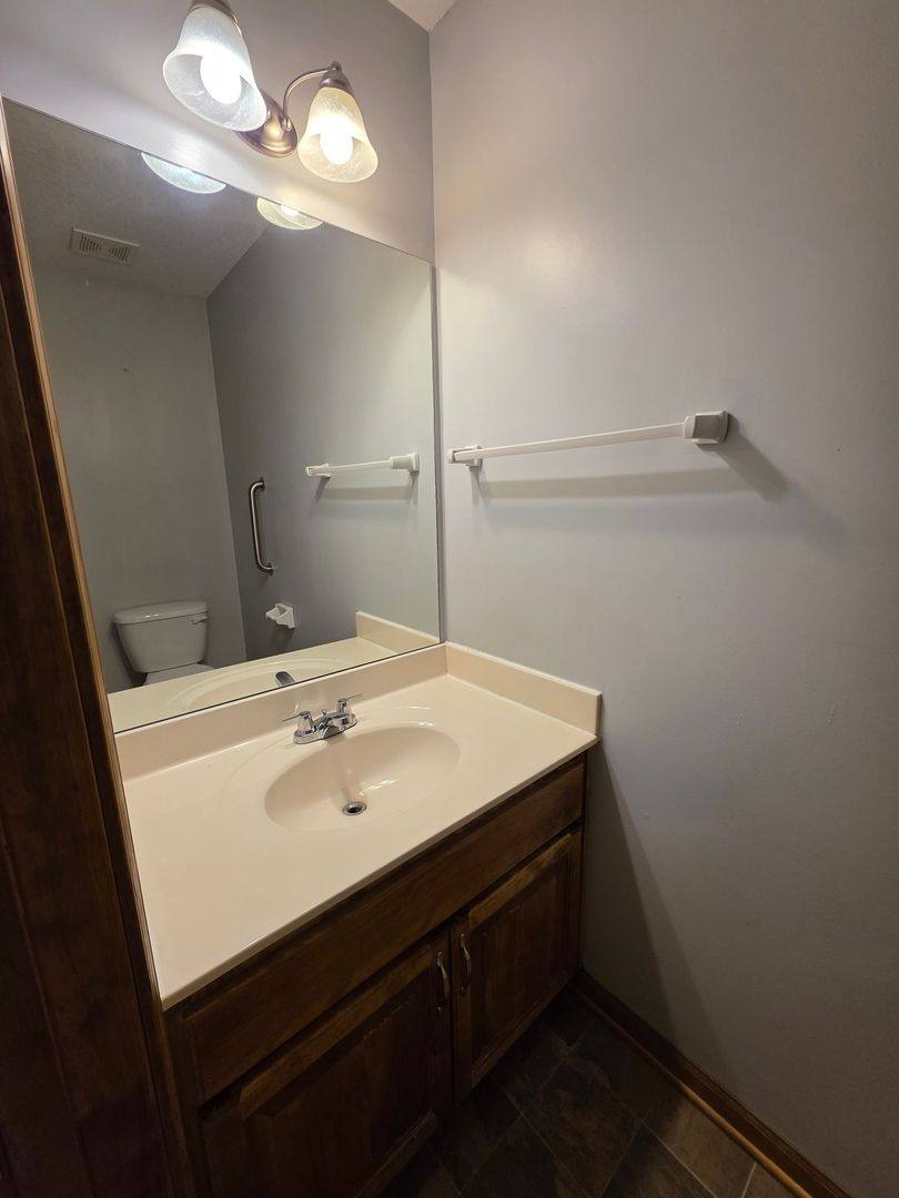 House for rent at 1942 S Powahatan Court, Independence, MO 64057