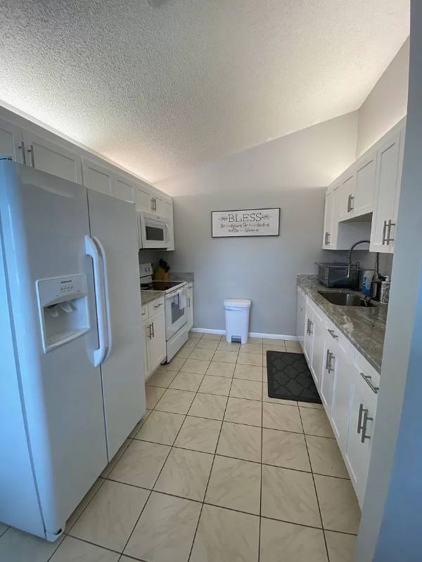 House for rent at 160 Stillwater Circle, Jupiter, FL 33458