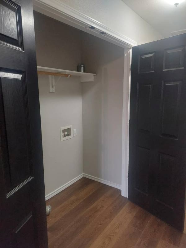 House for rent at 1701 W Doyle St, Granbury, TX 76048