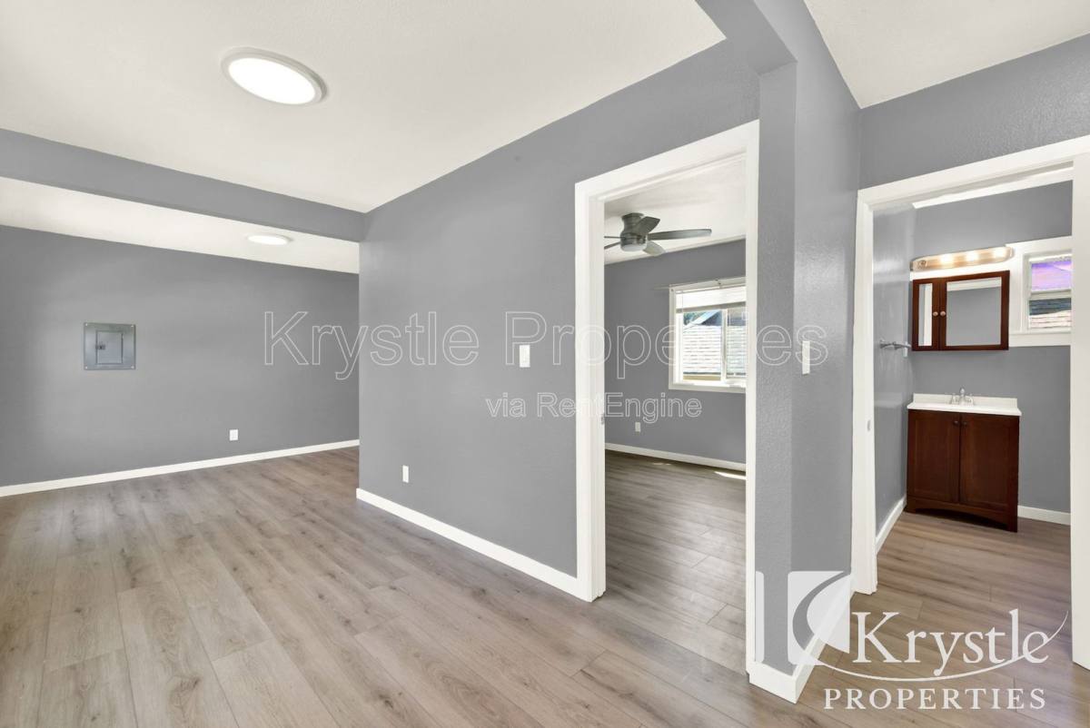 Apartment for rent at 132 Tennessee St, Vallejo, CA 94590