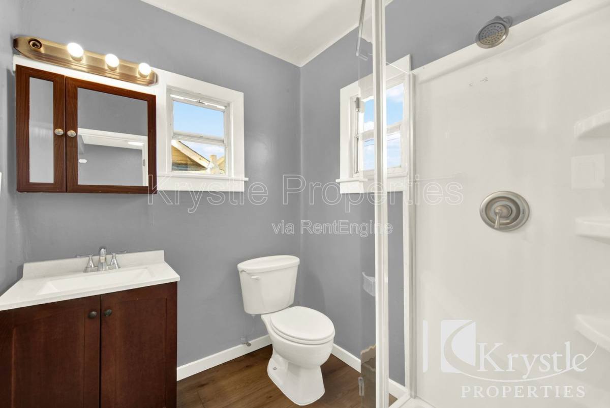 Apartment for rent at 132 Tennessee St, Vallejo, CA 94590
