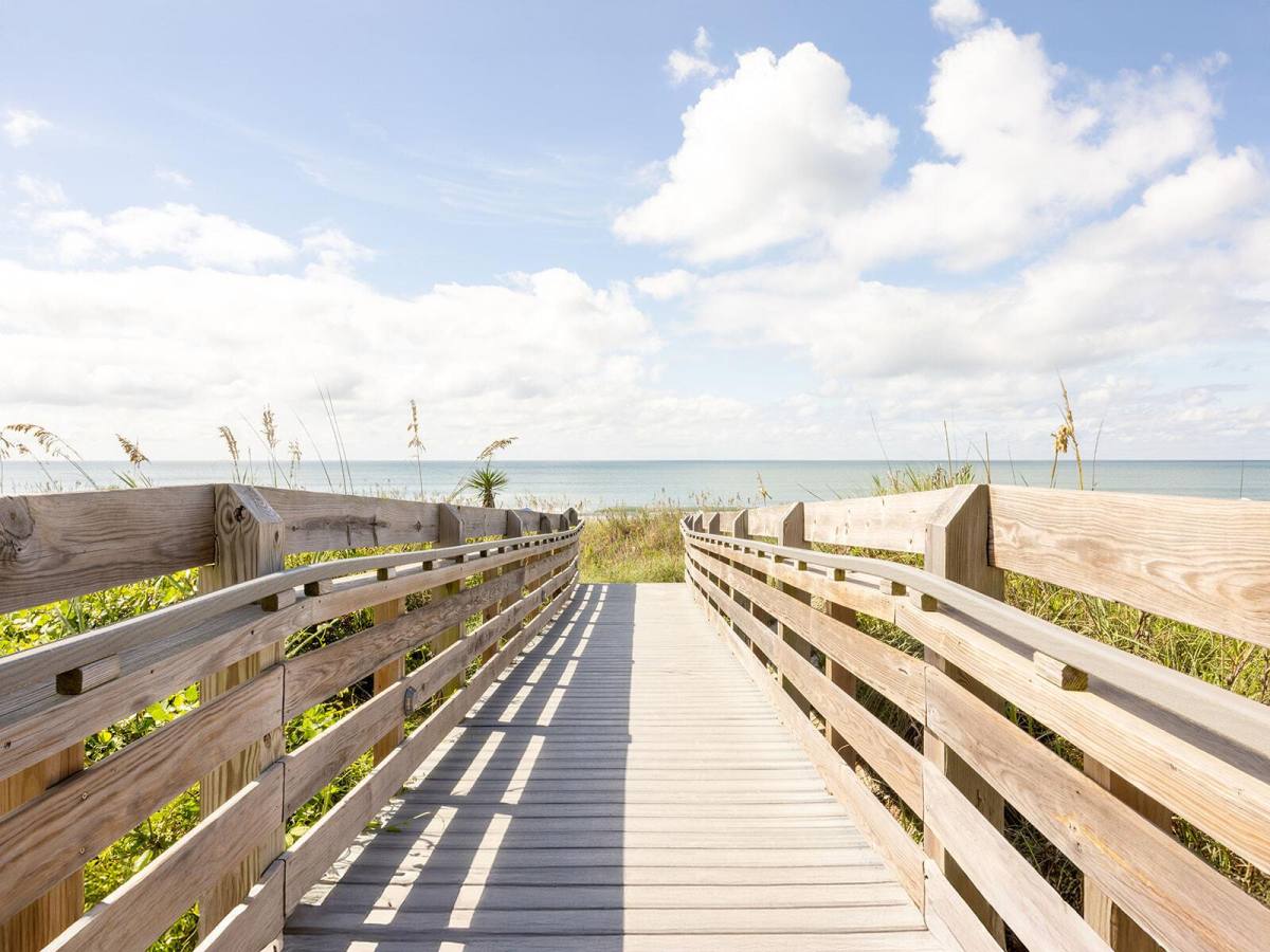 Apartment for rent at 211 Coastal Point Dr, Atlantic Beach, NC 28512