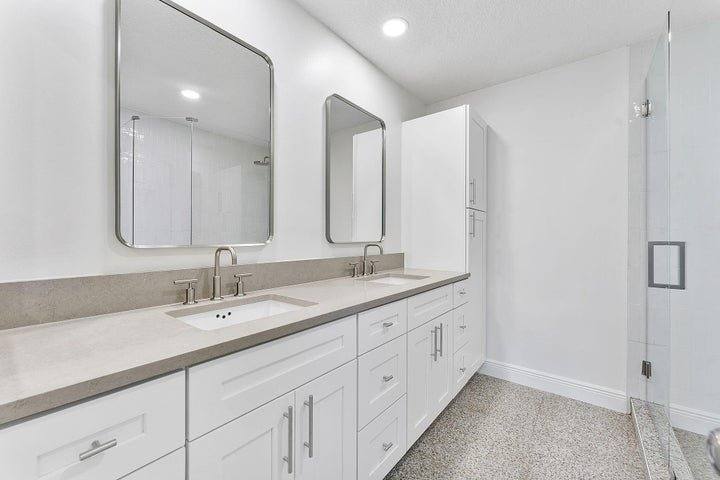 House for rent at 9180 Pine Springs Dr, Boca Raton, FL 33428