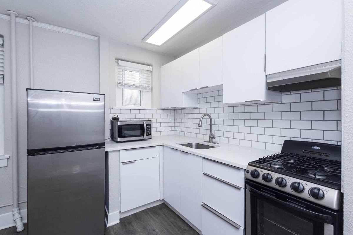 Apartment for rent at Lincoln Heights, 1000 N Lincoln St, Denver, CO 80203