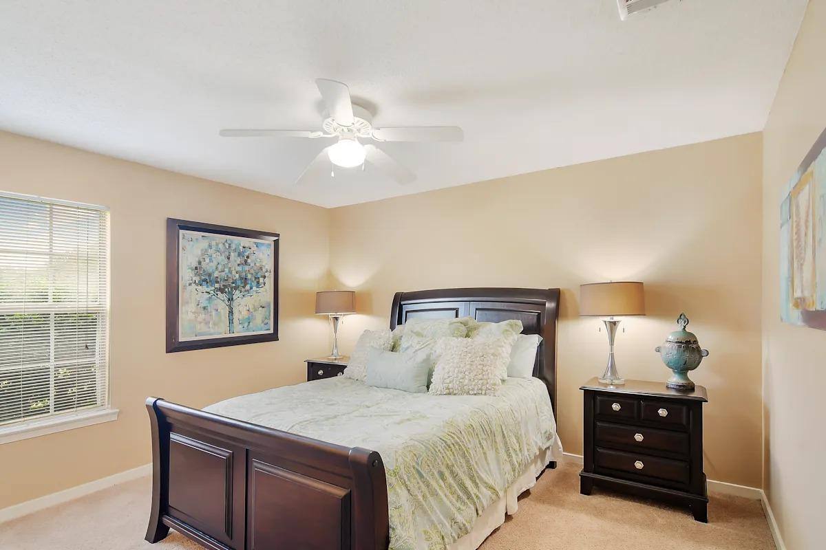 Apartment for rent at 3946 Highway 182 E, Columbus, MS 39702