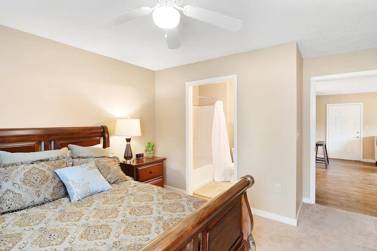 Apartment for rent at 3946 Highway 182 E, Columbus, MS 39702