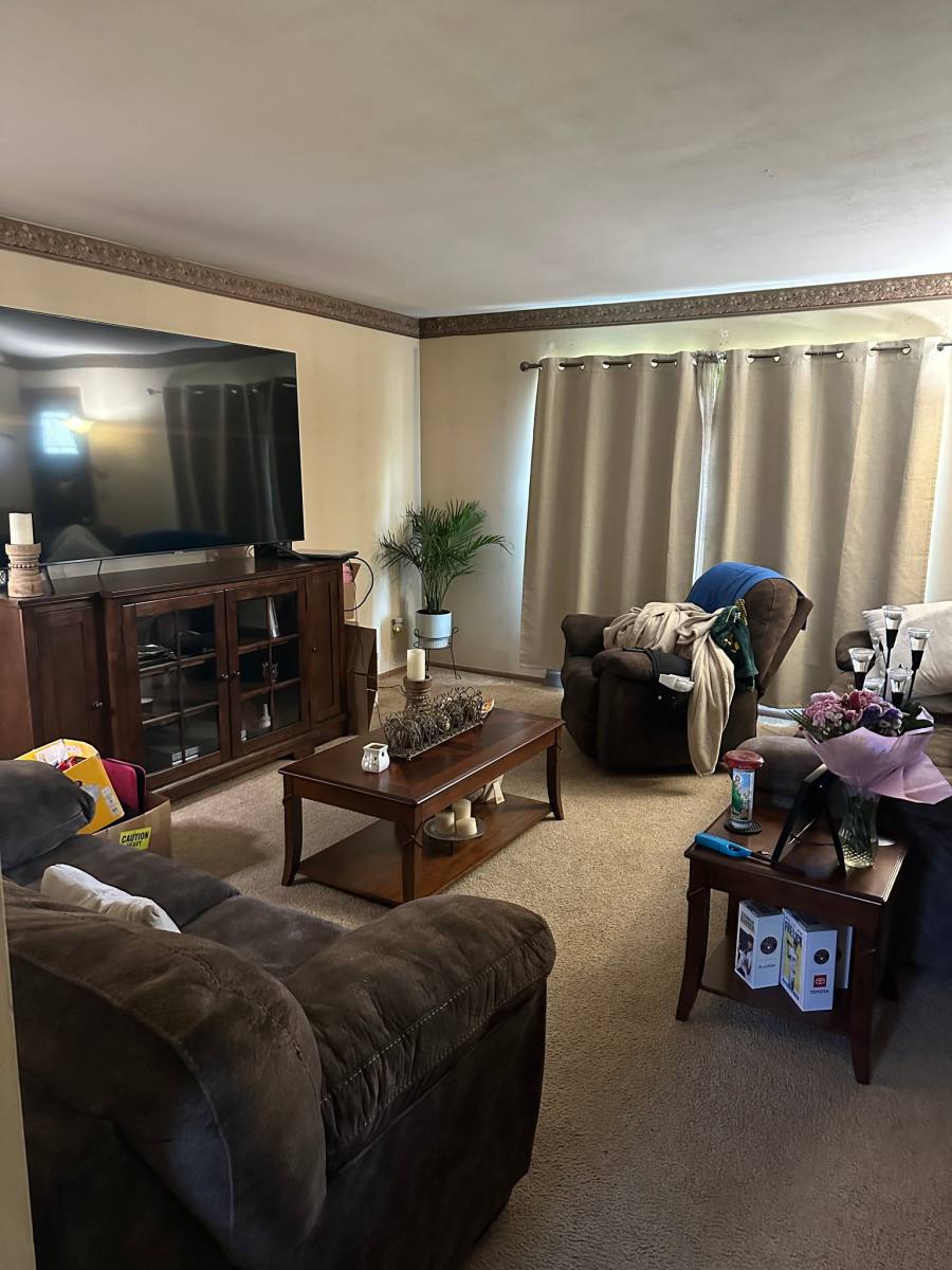 Townhouse for rent at 18495 Pleasant St, Brookfield, WI 53045
