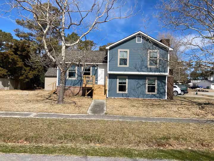 House for rent at 134 Charles St #SFH, Beaufort, NC 28516
